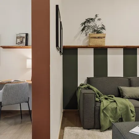 Reis - 3 Bedrooms And Balcony In De Gracia *