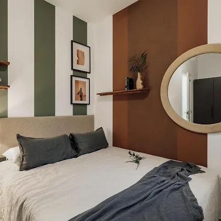 Apartment Reis - 3 Bedrooms And Balcony In De Gracia