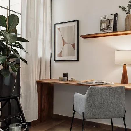 Apartment Reis - 3 Bedrooms And Balcony In De Gracia